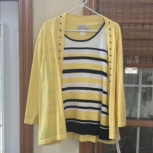 Alfred Dunner Yellow Striped Women's Sweater